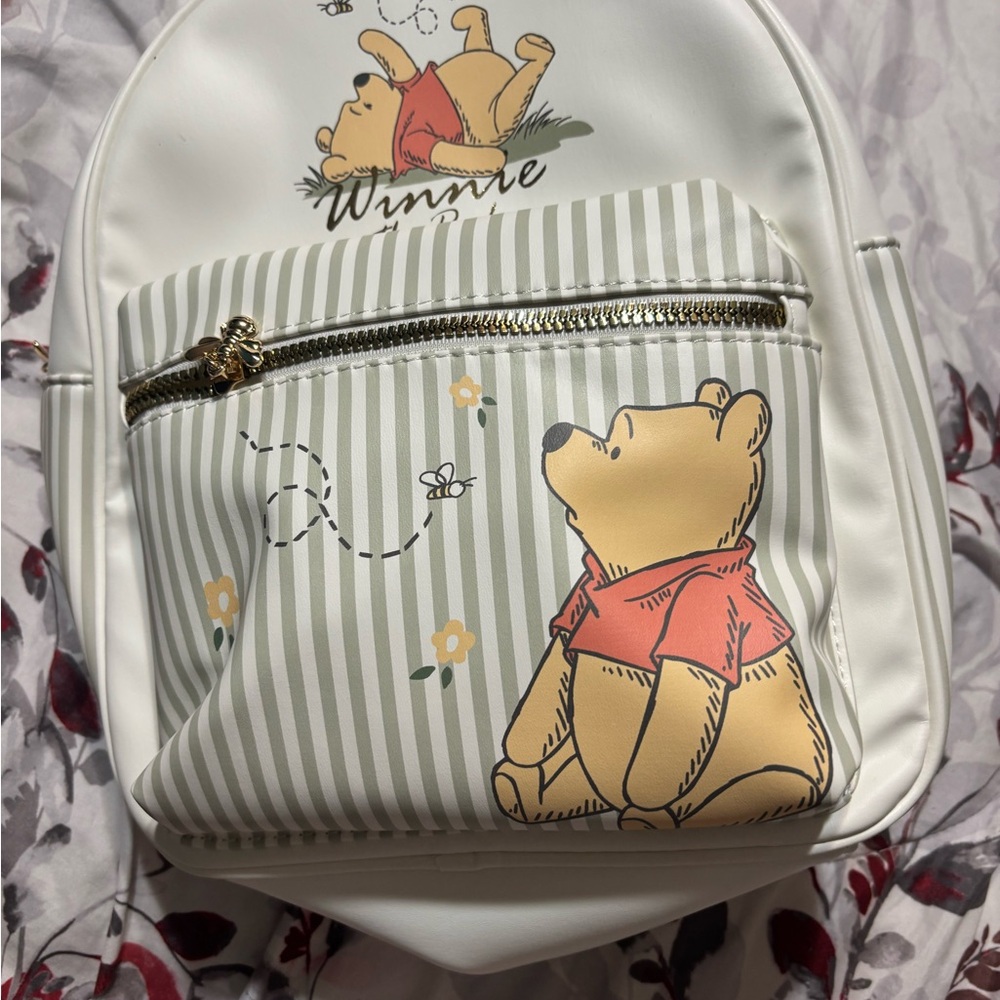 Primark White and Tan Winnie the Pooh Backpack